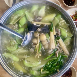 Lẩu Rắn